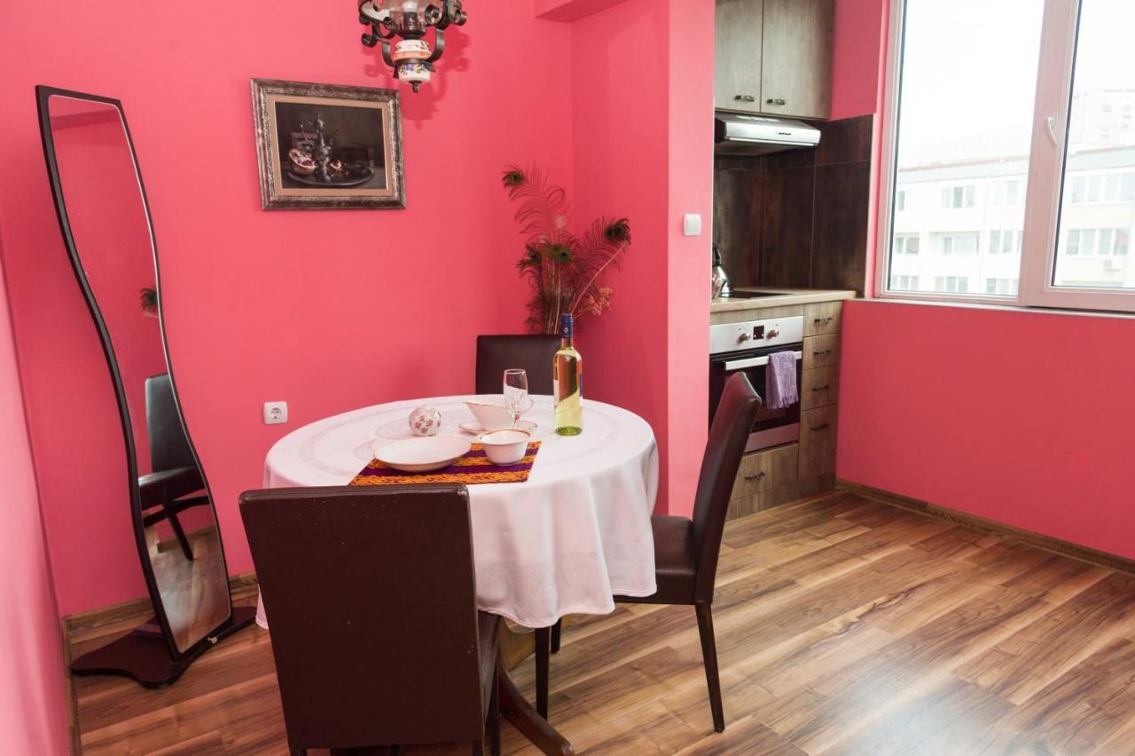 Elevating Moments Apartamento Burgas Exterior foto